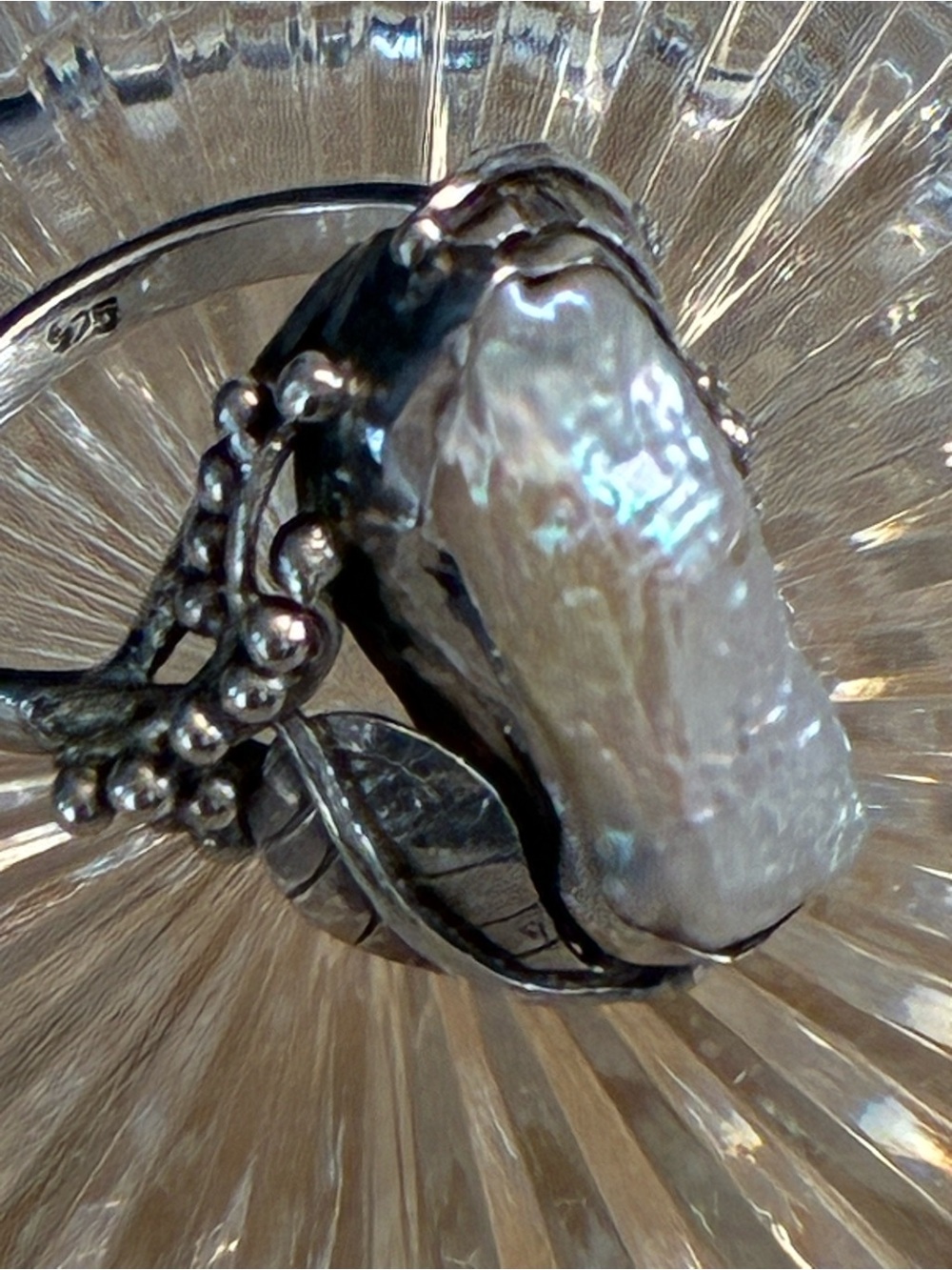 Sterling Silver Baroque Pearl Leaf Ring - White Pearl with iridescent tones